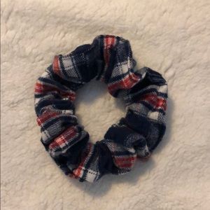 Women’s/Girl’s Plaid Scrunchie